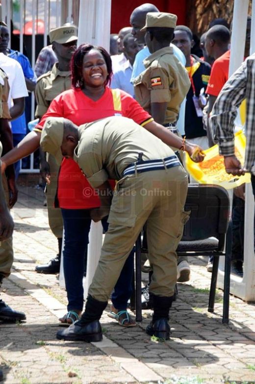 uganda_police_09