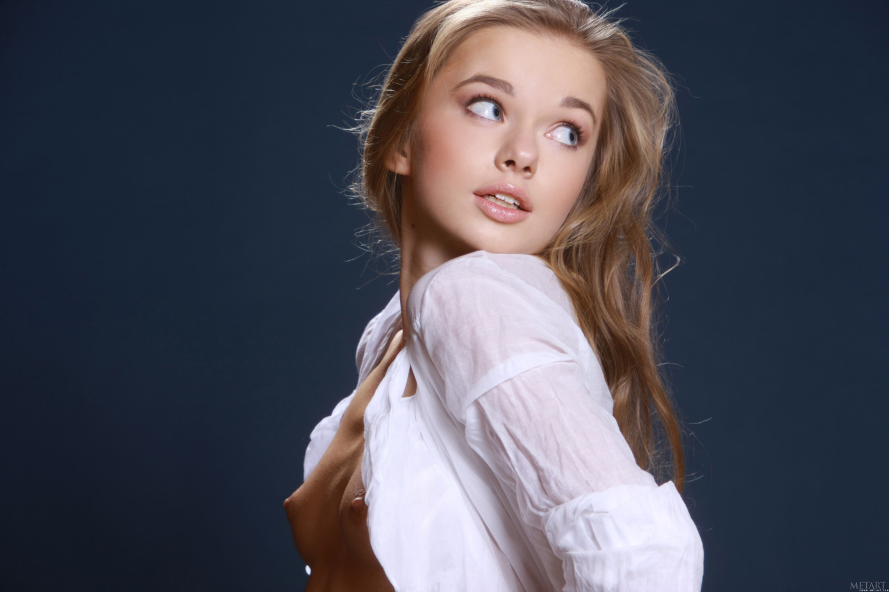 【画像】ウクライナの10代美少女たちのフルヌードが天使すぎる・・・ ポッカキット