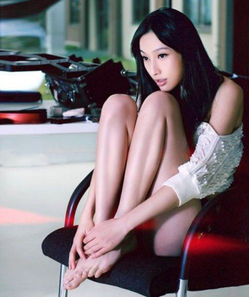 海外が認めた。中国・韓国の「足がやけに長い女の子」 ポッカキット 