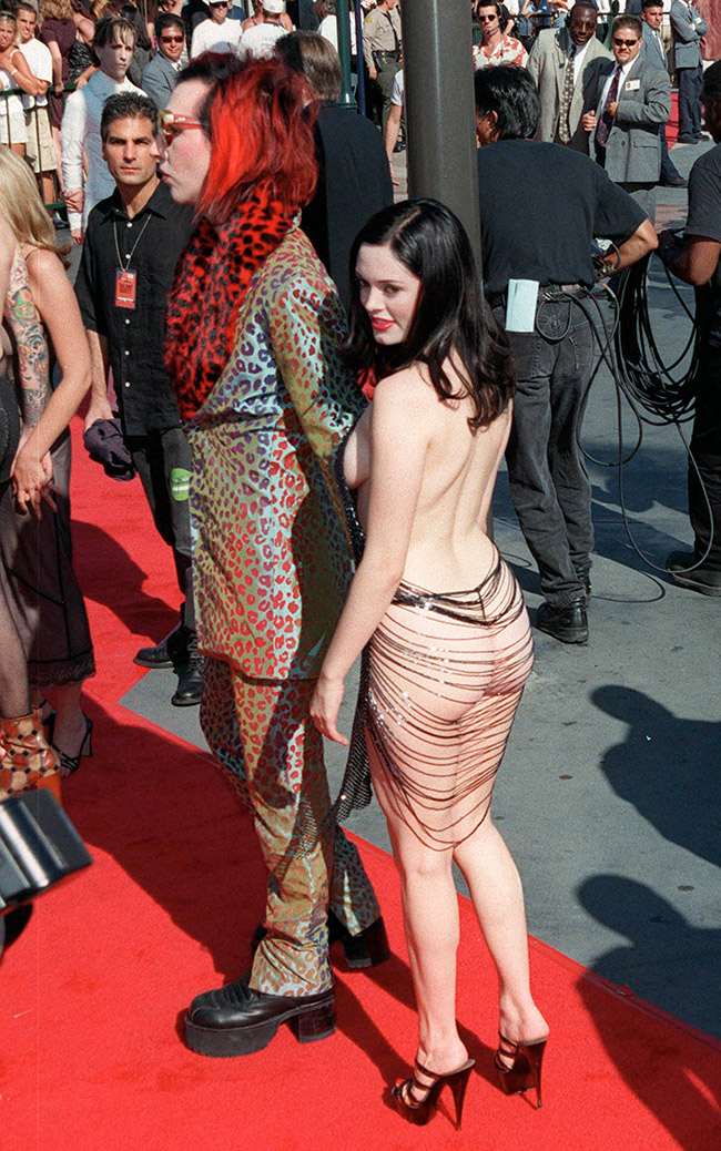 Ideal Naked Red Carpet Pics